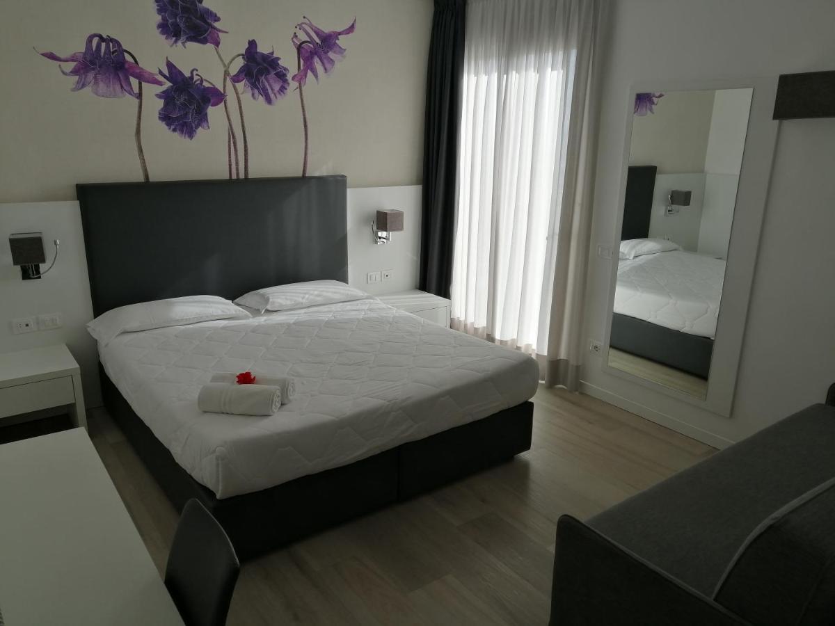 Hotel Columbia & Ninfea Lido di Jesolo Exterior foto